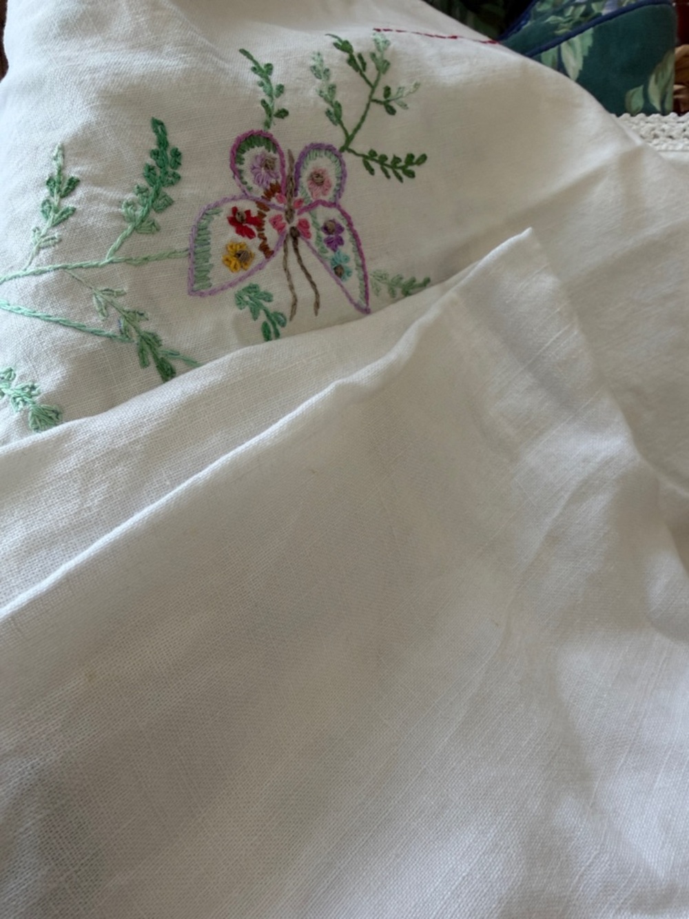 Linen Bundle With Stains As Is